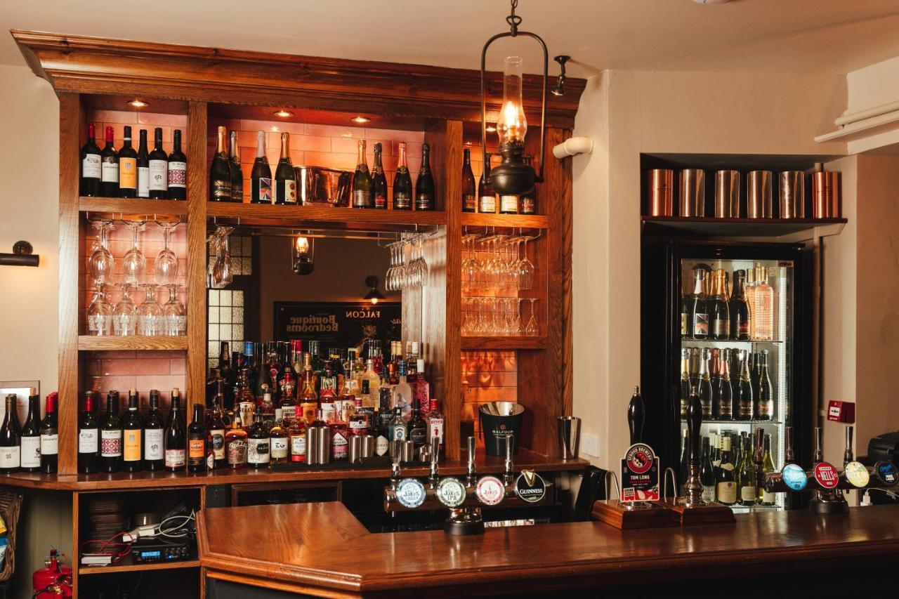 The Falcon Inn Painswick Eksteriør billede