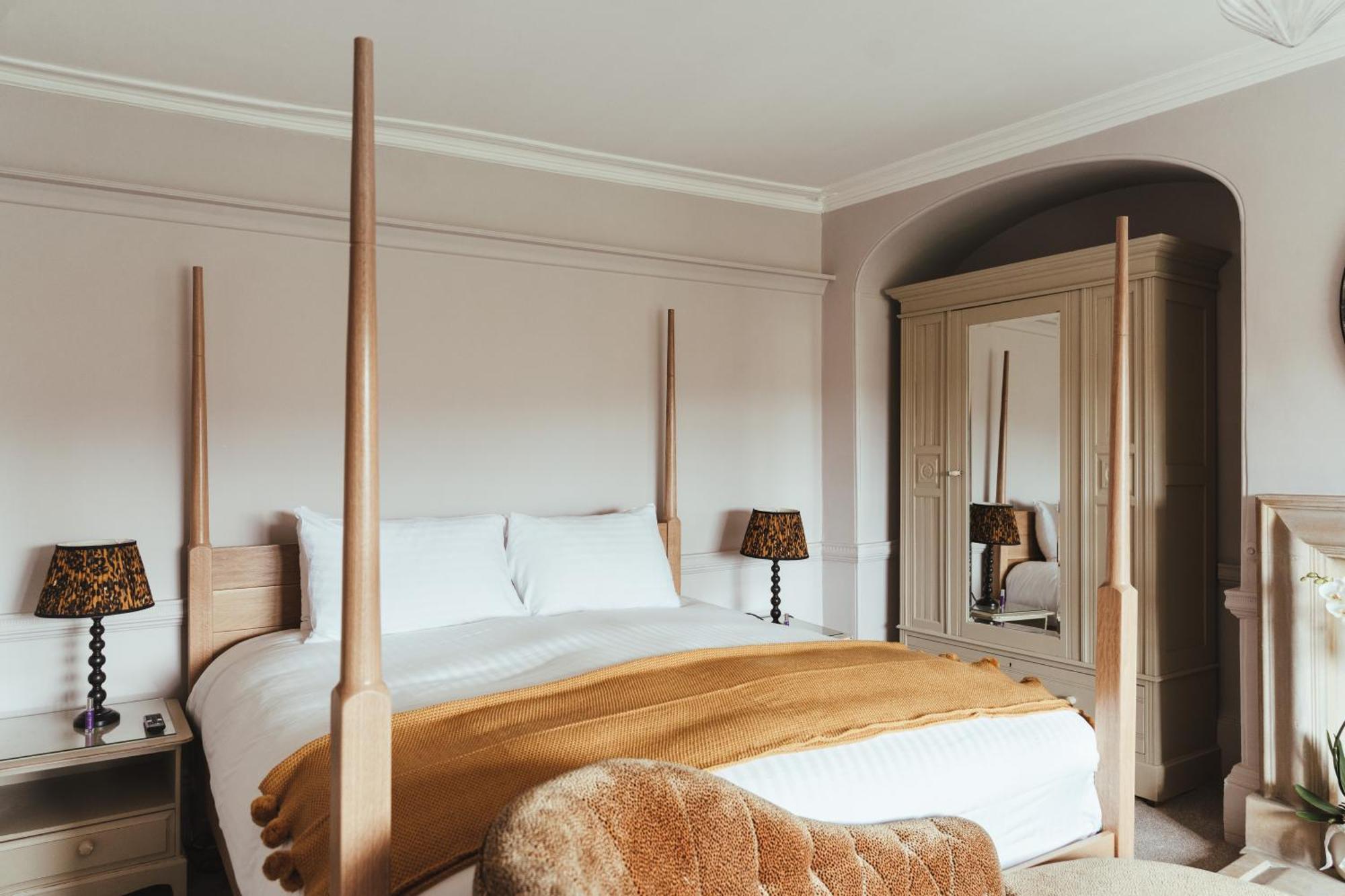 The Falcon Inn Painswick Eksteriør billede